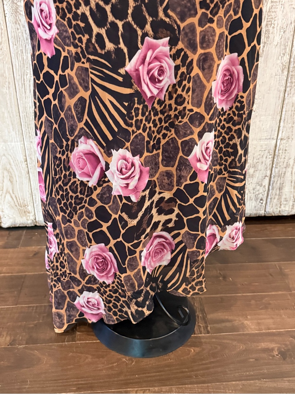 Patra Vintage Cowl Neck Midi Dress in Pink Rose & Leopard Print - Picture 5 of 9